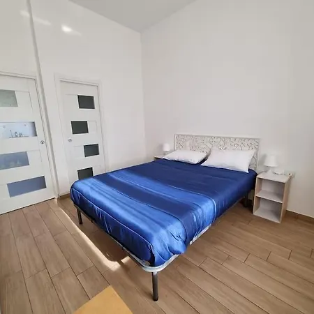 Raggio Di Sole 公寓 *