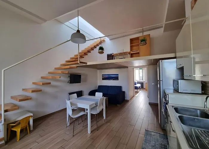 Апартаменты Raggio Di Sole Неаполь