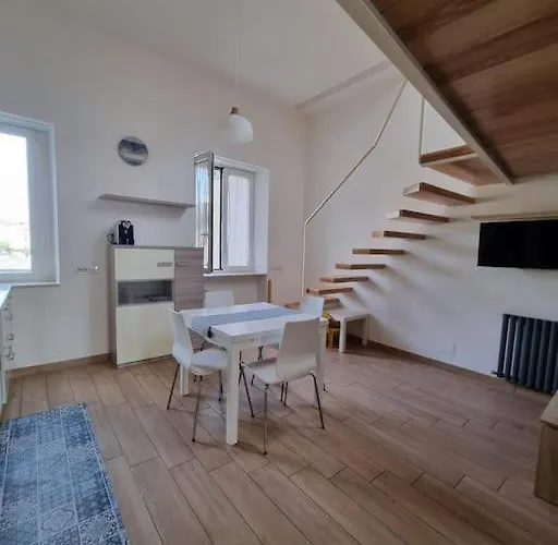 Апартаменты Raggio Di Sole Неаполь