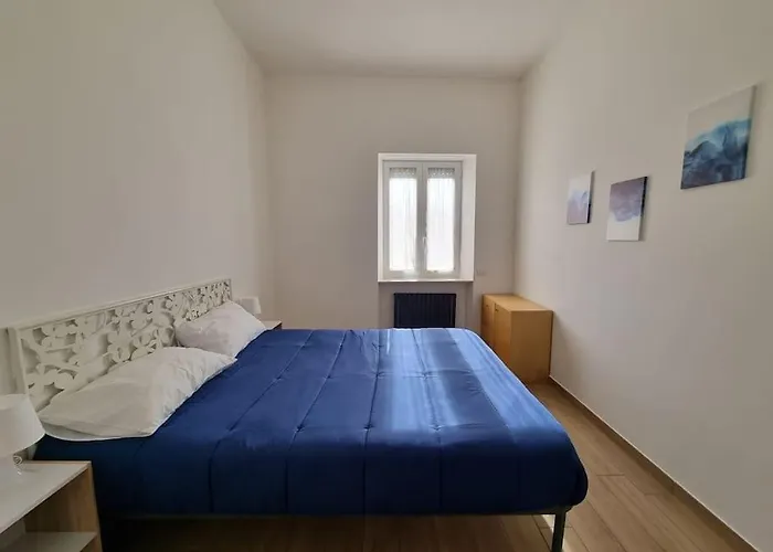 Апартаменты Raggio Di Sole Неаполь